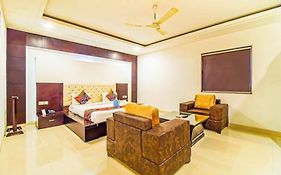 Fabhotel Transit Delhi Airport Mahipalpur